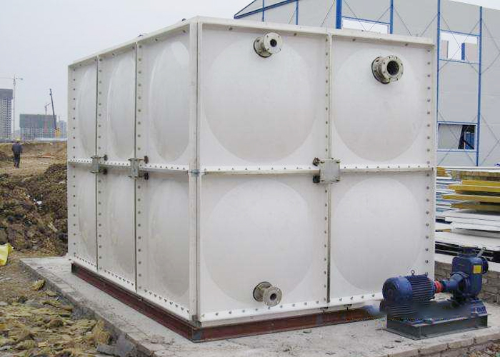 新疆专业水箱价格
